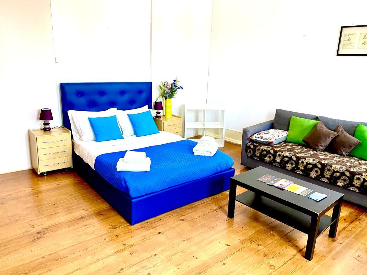 Classic Chiado 1 - Central Guest House Room With Shared Bathroom Lisboa Exteriör bild