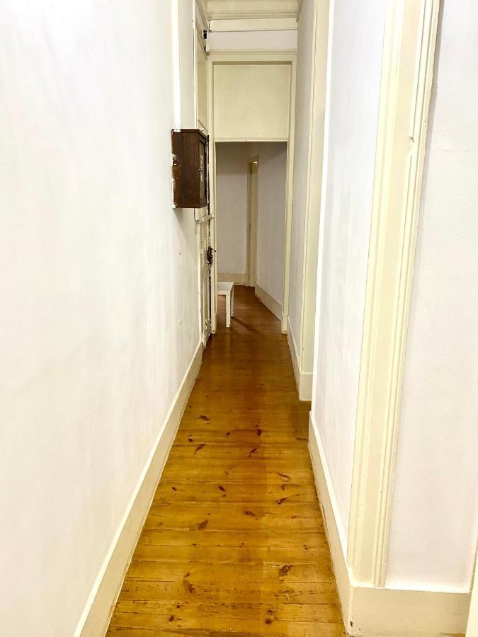 Classic Chiado 1 - Central Guest House Room With Shared Bathroom Lisboa Exteriör bild